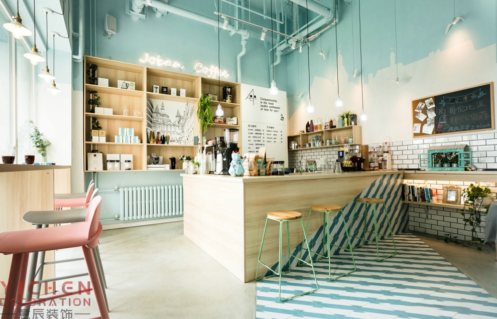 loft藍色甜品店裝修實(shí)景圖