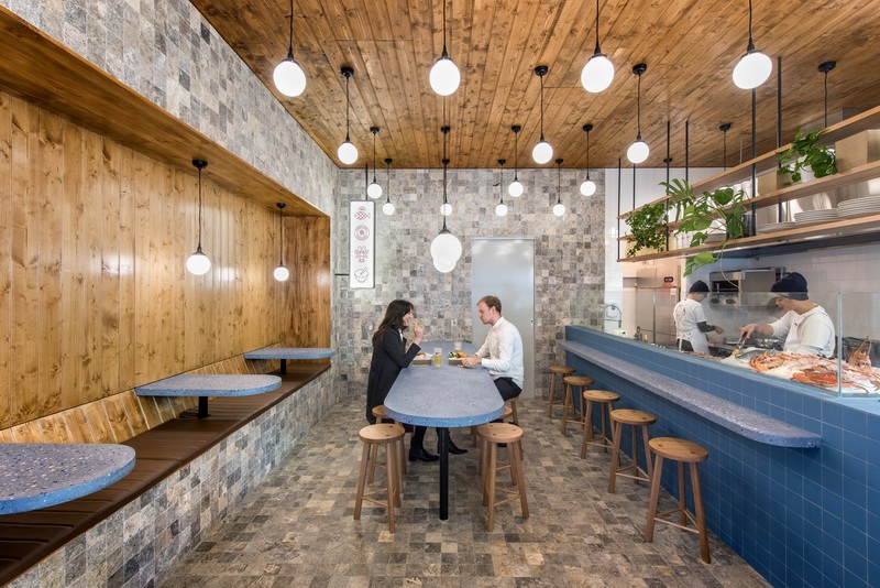 日式風(fēng)格的海鮮餐廳室內圖
