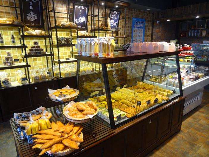 長(cháng)沙蛋糕店裝修