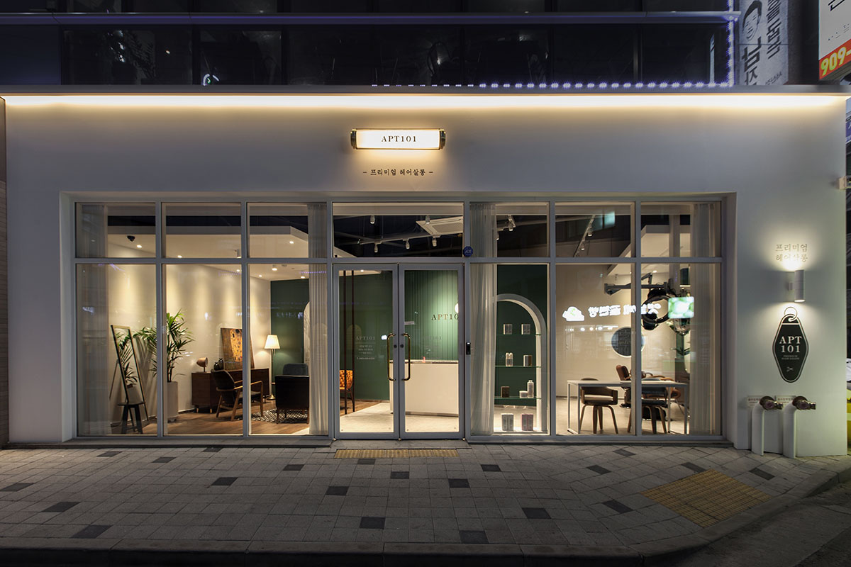 美容美發(fā)店門(mén)頭裝修設計