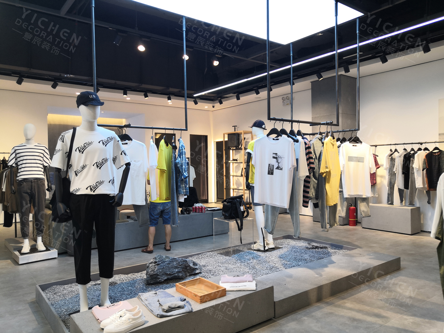 UXS男裝品牌店3