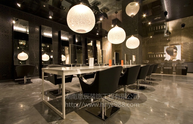 長(cháng)沙理發(fā)店裝修設計