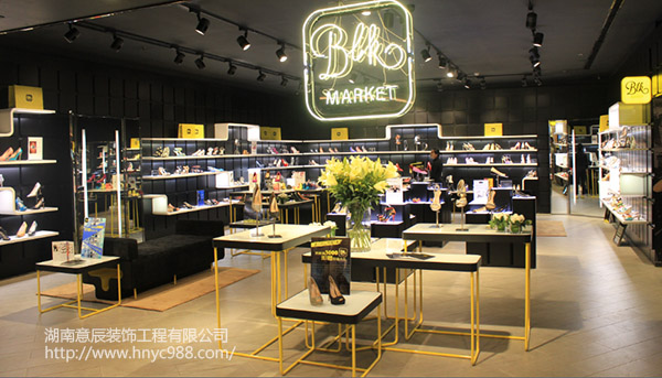 精品店裝修設計做到這4點(diǎn)，讓你客流量翻倍增長(cháng)！