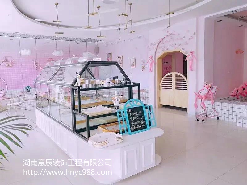 韓式少女風(fēng)烘焙店裝修