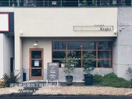 店面裝修設計案例，白色空間店面設計