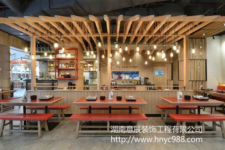 長(cháng)沙個(gè)性餐廳裝修