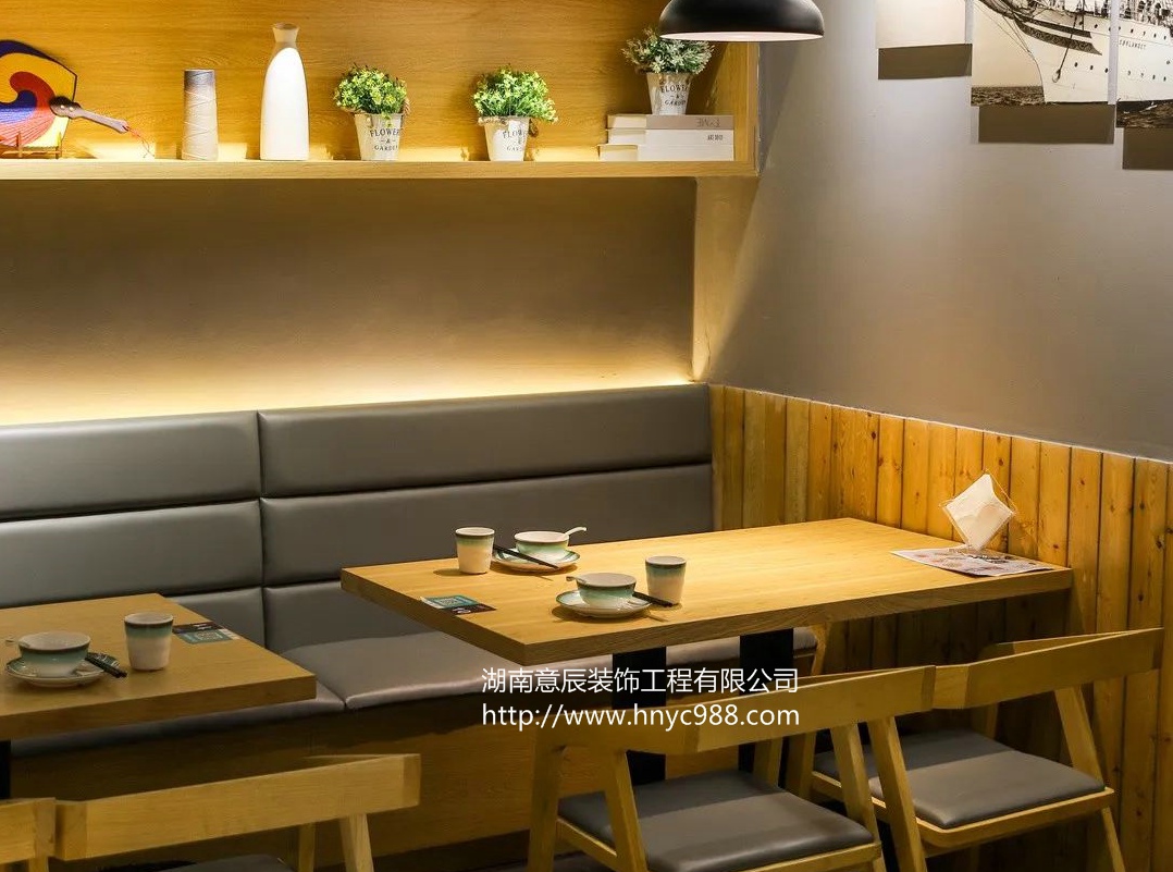長(cháng)沙韓式料理店裝修