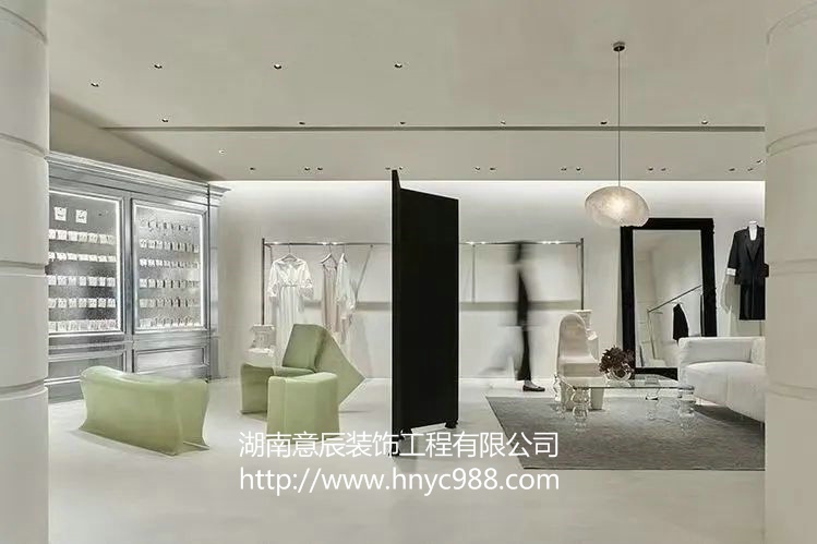 長(cháng)沙服裝店裝修