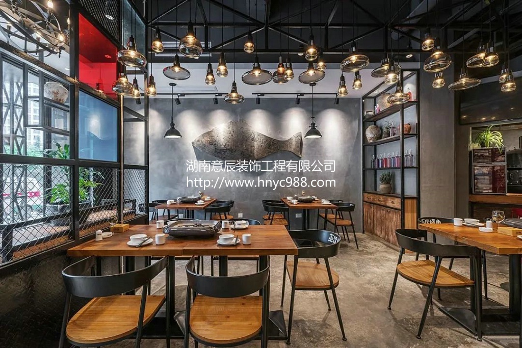 長(cháng)沙烤魚(yú)店裝修