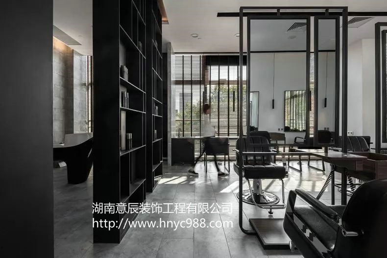 長(cháng)沙理發(fā)店裝修設計