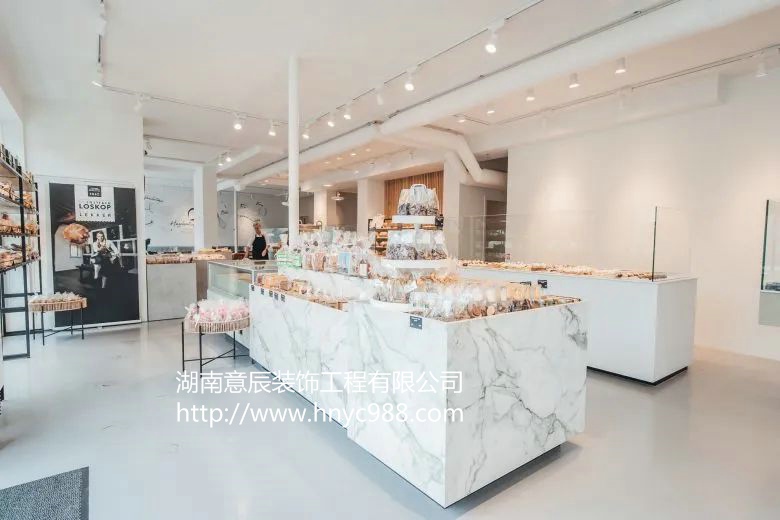 長(cháng)沙面包店裝修
