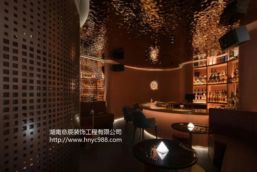 長(cháng)沙小型特色酒吧裝修