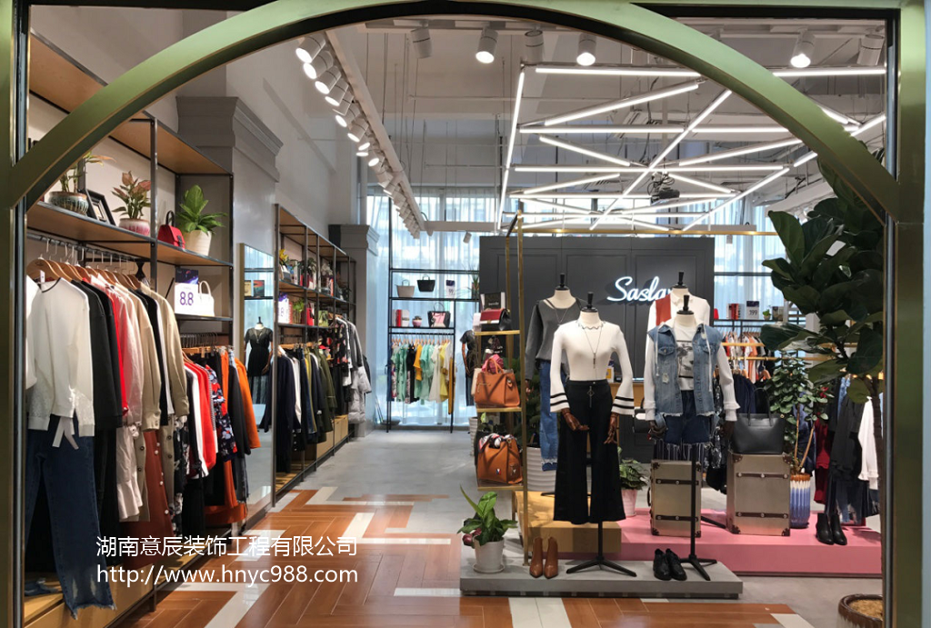 長(cháng)沙服裝店裝修