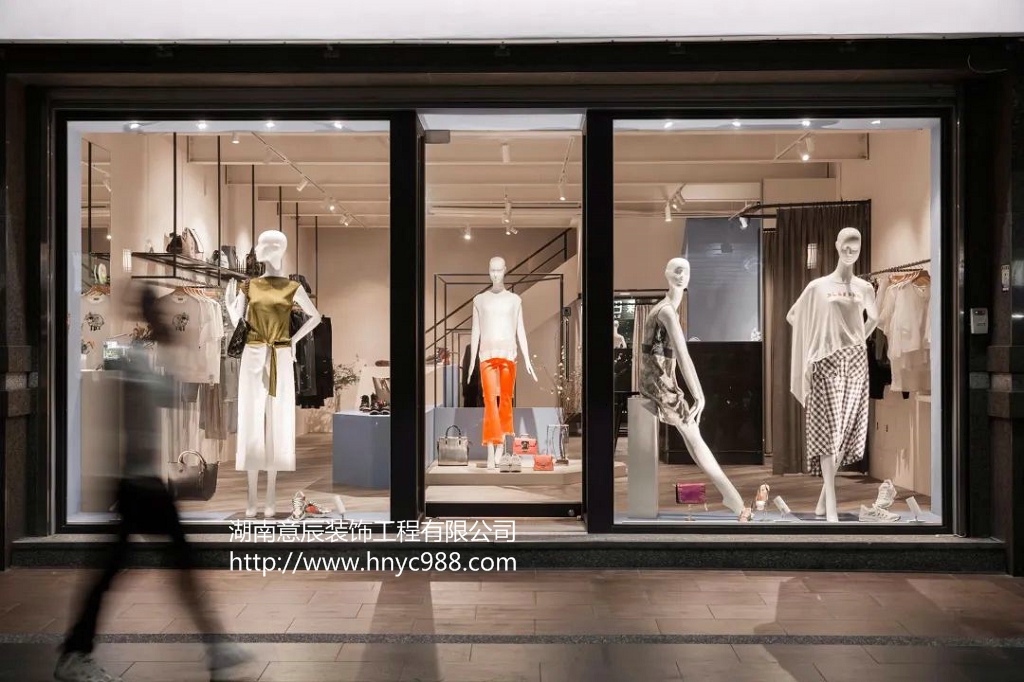 長(cháng)沙服裝店裝修