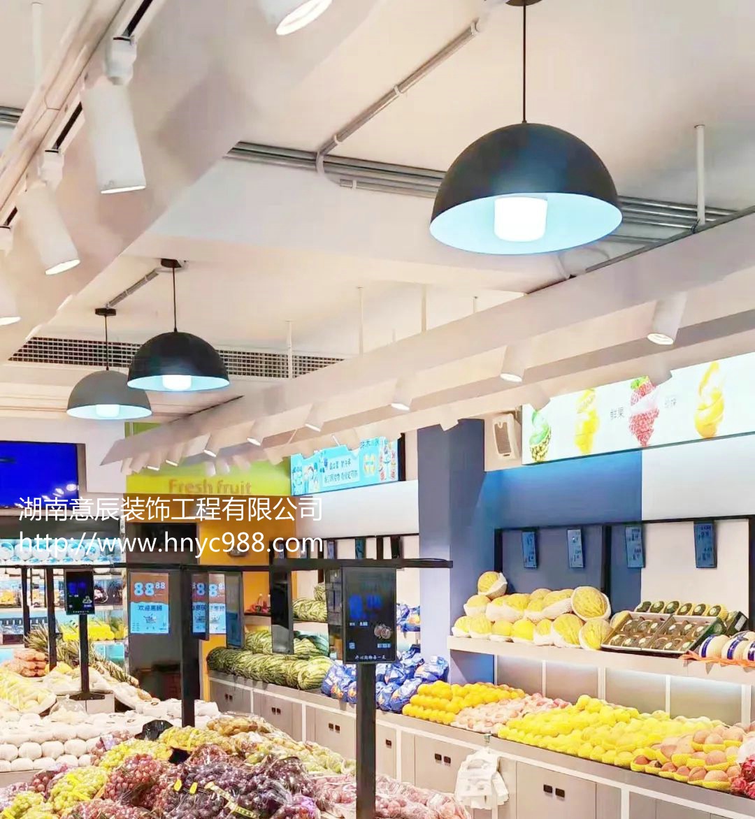 長(cháng)沙水果店裝修