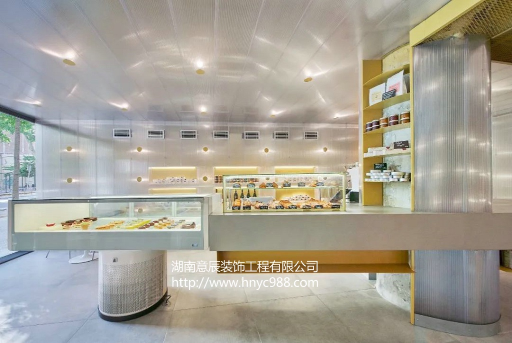 長(cháng)沙面包店裝修