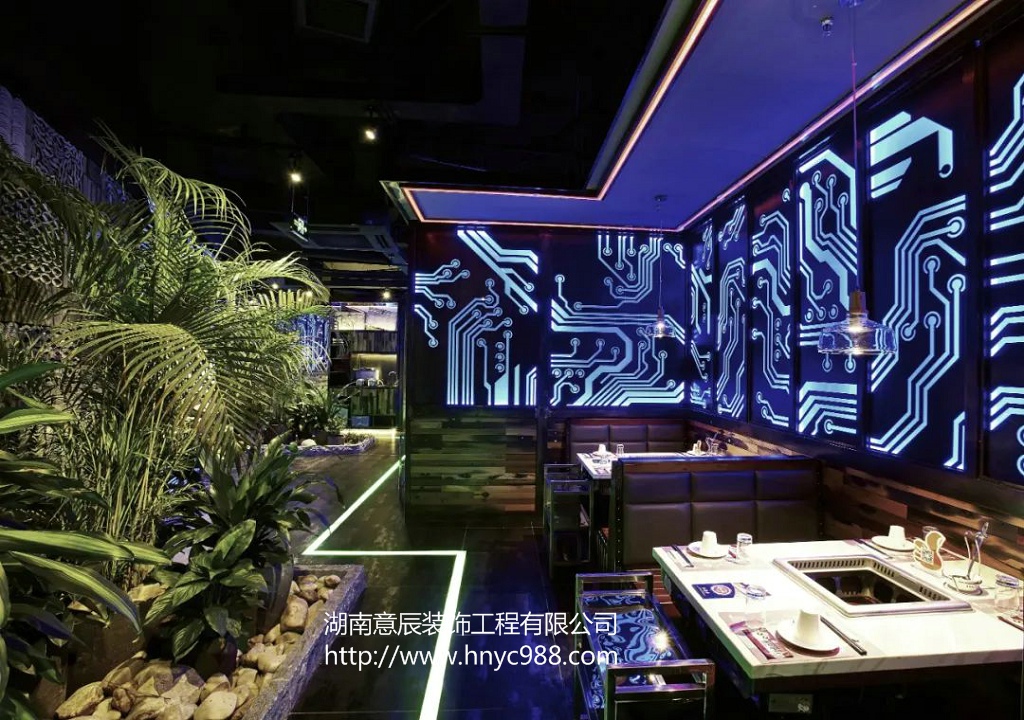 長(cháng)沙火鍋店裝修