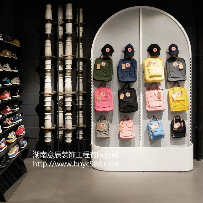 長(cháng)沙休閑鞋店裝修