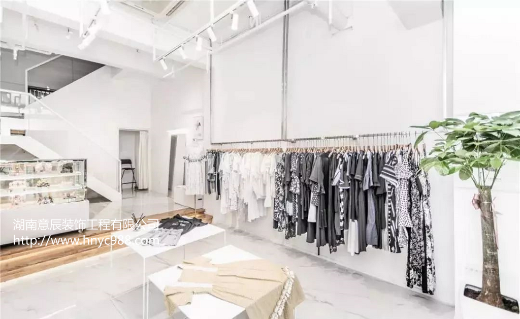 長(cháng)沙服裝店裝修